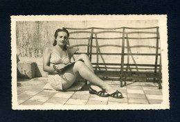 Sexy Woman 1947 Real Photo Postcard - Femmes