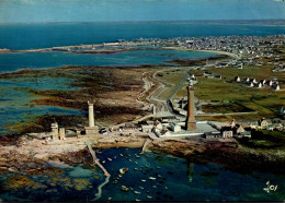 N°1953 W -cpsm La Pointe De Penmarc'h Et Le Phare D'Eckmühl - Lighthouses