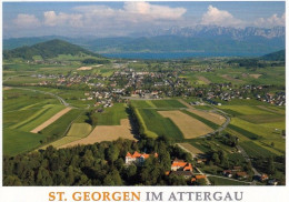 1 AK Österreich / Oberösterreich * Blick Auf St. Georgen Im Attergau Im Hausruckviertel - Im Vordergrund Schloss Kogel * - Altri & Non Classificati