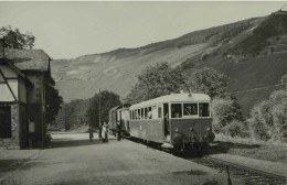 Zug 22 Nach Bullay, 26-7-1956 - VT 41 + Pw.107 In Wolf - Treni