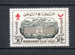 MAROC N°  389   NEUF SANS CHARNIERE  COTE 1.10€    ENTRAIDE NATIONALE - Morocco (1956-...)