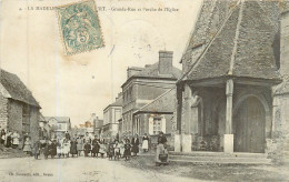 LA MADELEINE DE NONANCOURT Grande Rue Et Porche De L'église - Sonstige & Ohne Zuordnung