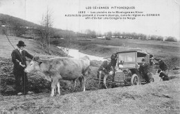 P-24-Mi-Is-822 : LES CEVENNES PITTORESQUES. AUTOMOBILE EN PANNE TRACTEE PAR UN BOEUF - Autres & Non Classés