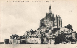 LE MONT SAINT MICHEL : LES REMPARTS ET L'ABBAYE - Le Mont Saint Michel