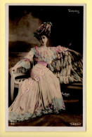 DERIVES – Artiste 1900 – Femme – Photo Reutlinger Paris (voir Scan Recto/verso) - Entertainers