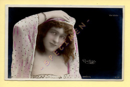 BRESIL – Artiste 1900 – Femme (Variétés) – Photo Reutlinger Paris (voir Cachet Hopital De Campagne N°1) - Artistas