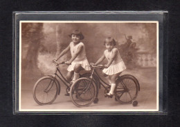 (06/05/24) THEME PHOTOGRAPHIE-CPA ENFANTS SUR VELO - CYCLES Avec PETITES ROUES - BICYCLETTES - Photographs