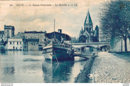 57 METZ LE BATEAU PROMENADE LA MADELON - Metz