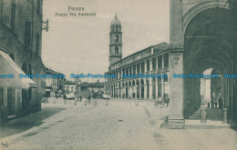 R032313 Faenza. Piazza Vitt. Emanuele. Morini. B. Hopkins - Wereld