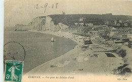 76 - ETRETAT - VUE PRISE DES FALAISES D'AVAL - N.D. Phot. - Etretat