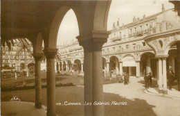 06 - CANNES -  LES GALERIES FLEURIES - Cannes