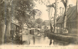 LA CROIX SAINT LEUFROY Le  Lavoir Du Chêne - Andere & Zonder Classificatie