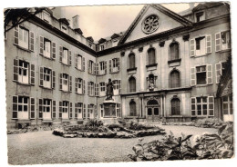 57 - CHAPELLE DES SOEURS DE LA CHARITÉ MATERNELLE DE METZ - COUR INTÉRIEURE DE LA MAISON MÈRE - MOSELLE - Metz