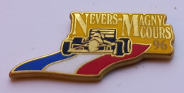 V03 Pin's F1 Formule 1 Circuit Nevers Nièvre Magny Cours 96 Signé Arthus Bertrand Achat Immédiat - Rally