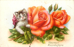 CHATS -  CHATON  DANS UN BOUQUET DE FLEURS - Cats