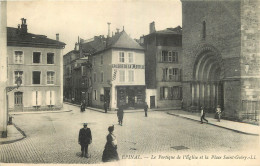 88 - EPINAL - LE PORTIQUE DE L'EGLISE ET LA PLACE SAINT GOËRY - LL - Epinal