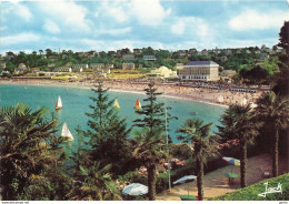 *CPM - 22 - PERROS GUIREC - La Plage  De Trestraou Vue De La Terrasse De L'Hôtel De La Roseraie - Perros-Guirec