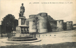 49 - ANGERS - LA STATUE DU ROI RENE ET LE CHATEAU - Angers