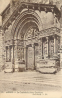 13 - ARLES -  LA CATHEDRALE  SAINT TROPHISME - LE PORTAIL - Arles