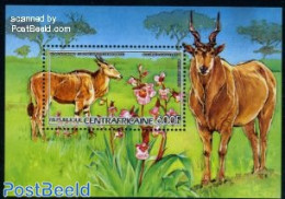 Central Africa 1986 Flowers, Animals S/s, Mint NH, Nature - Animals (others & Mixed) - Flowers & Plants - Centraal-Afrikaanse Republiek