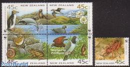 New Zealand 1993 WWF 5v (1v+[+]), Mint NH, Nature - Birds - Birds Of Prey - Ducks - Frogs & Toads - Penguins - Sea Mam.. - Ungebraucht