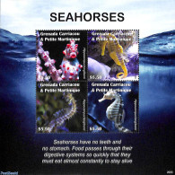 Grenada Grenadines 2020 Seahorses 4v M/s, Mint NH, Nature - Fish - Peces