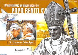 Sao Tome/Principe 2015 Pope Benedict XVI S/s, Mint NH, Religion - Pope - Papas