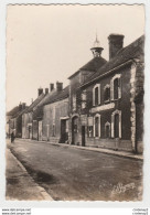 77 TOUSSON Vers La Chapelle La Reine N°3990 La Mairie Les Ecoles Homme à Vélo édit Michon Nangis - La Chapelle La Reine