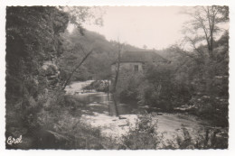 JUMILHAC LE GRAND    24  DORDOGNE PERIGORD  LE ROCHER ET LA CASCADE SUR L'ISLE - Sonstige & Ohne Zuordnung