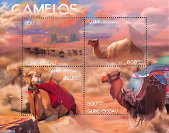 Guinea Bissau 2012 Camels 4v M/s, Mint NH, Nature - Camels - Guinea-Bissau