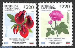 Argentina 2021 Flowers 2v, Joint Issue Bulgaria, Mint NH, Nature - Various - Flowers & Plants - Roses - Joint Issues - Nuevos