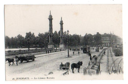 (33) Bordeaux 371, Les Colonnes Rostrales, Tramway - Bordeaux