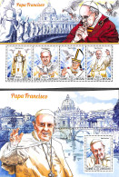 Guinea Bissau 2015 Pope Francis 2 S/s, Mint NH, Nature - Religion - Birds - Pope - Päpste