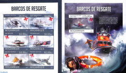 Mozambique 2013 Rescue Boats 2 S/s, Mint NH, Health - Transport - Red Cross - Ships And Boats - Rotes Kreuz