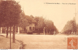VILLENEUVE-LE-ROI (94) -  Place De La République - CPA - Villeneuve Le Roi