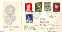 Netherlands 1957 Child Welfare 5v, FDC, Closed Flap, First Day Cover - Lettres & Documents