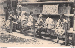 TUNISIE / SCÈNES ET TYPES CPA ± 1910 ÉCOLE DE TAPIS ARABES # ENFANTS ▬ ÉDIT.COLLECTION IDÉALE P.S N°109 - Tunisie