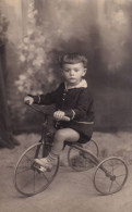 Foto Cartolina D'epoca - Tematica Bambini  Con Giocattolo - Anonymous Persons