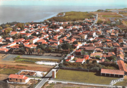 17 La Brée-les-Bains La Plage île D'Oléron Vue Générale Aérienne De La Ville Non Circulé   (Scans R/V) N° 8 \MO7002 - Ile D'Oléron