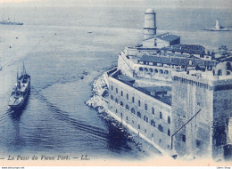 ►MARSEILLE◄13►±1910◄CPA►LA PASSE DU VIEUX PORT◄►ÉDITIONS LL No 194◄ - Puerto Viejo (Vieux-Port), Saint Victor, Le Panier