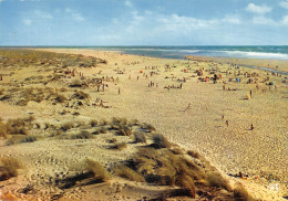 17  La Tremblade Plage Au Pied Du Phare De La Coubre  (Scans R/V) N° 67 \MO7003 - La Tremblade