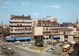 21 DIJON La Place Darcy Carte Vierge Non Circulé (Scans R/V) N° 45 \MO7014 - Dijon