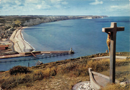 76 FECAMP Entrée Du Port Plage Et Falaise D'aval (Scans R/V) N° 3 \MO7017 - Fécamp