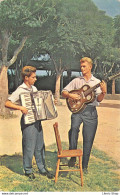 ARGENTINE - Deux Jeunes S'exercent Pour Un Concours De Musique - Accordéon Guitare CPSM - Argentine