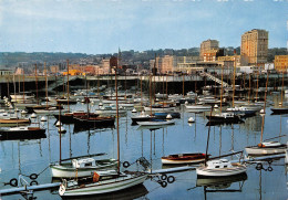 76 LE HAVRE YACHTS Dans Le Petit Port De Plaisance   (Scans R/V) N° 45 \MO7017 - Port