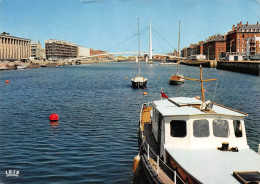 76 LE HAVRE  Bassin Du Commerce Et Passerelle   (Scans R/V) N° 57 \MO7017 - Hafen