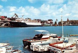 76 DIEPPE Le Villandry à Quai Devant La Gare Maritime (Scans R/V) N° 28 \MO7018 - Dieppe