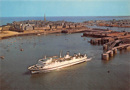 35 Saint Malo Le Car-ferry De Plymouth Carte Vierge Non Circulé (scan R\V ) N° 8 \MO7024 - Saint Malo