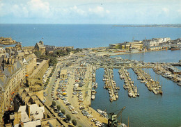 35 Saint Malo Vue D'ensemble Du Port Carte Vierge Non Circulé (scan R\V ) N° 15 \MO7024 - Saint Malo