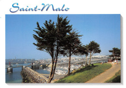 35 SAINT MALO  Le Port De Plaisance  Carte Vierge Non Circulé (Scan R/V ) N° 11 \MO7025 - Saint Malo